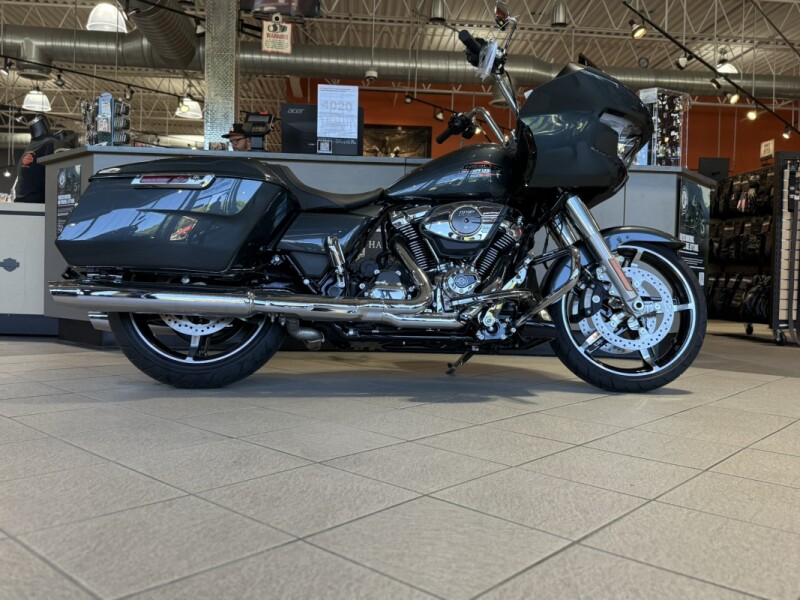 FLTRX 2025 Road Glide™