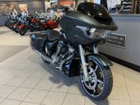 FLTRX 2025 Road Glide™ thumb 1