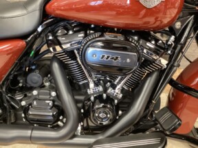 2024 Harley-Davidson® Road King® Special Red Rock thumb 0