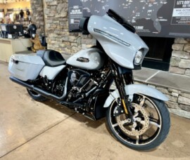 2025 FLHX - Street Glide thumb 3