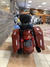 2024 Harley-Davidson® Road King® Special Red Rock thumb 2