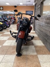 2024 Harley-Davidson® Road King® Special Red Rock thumb 3