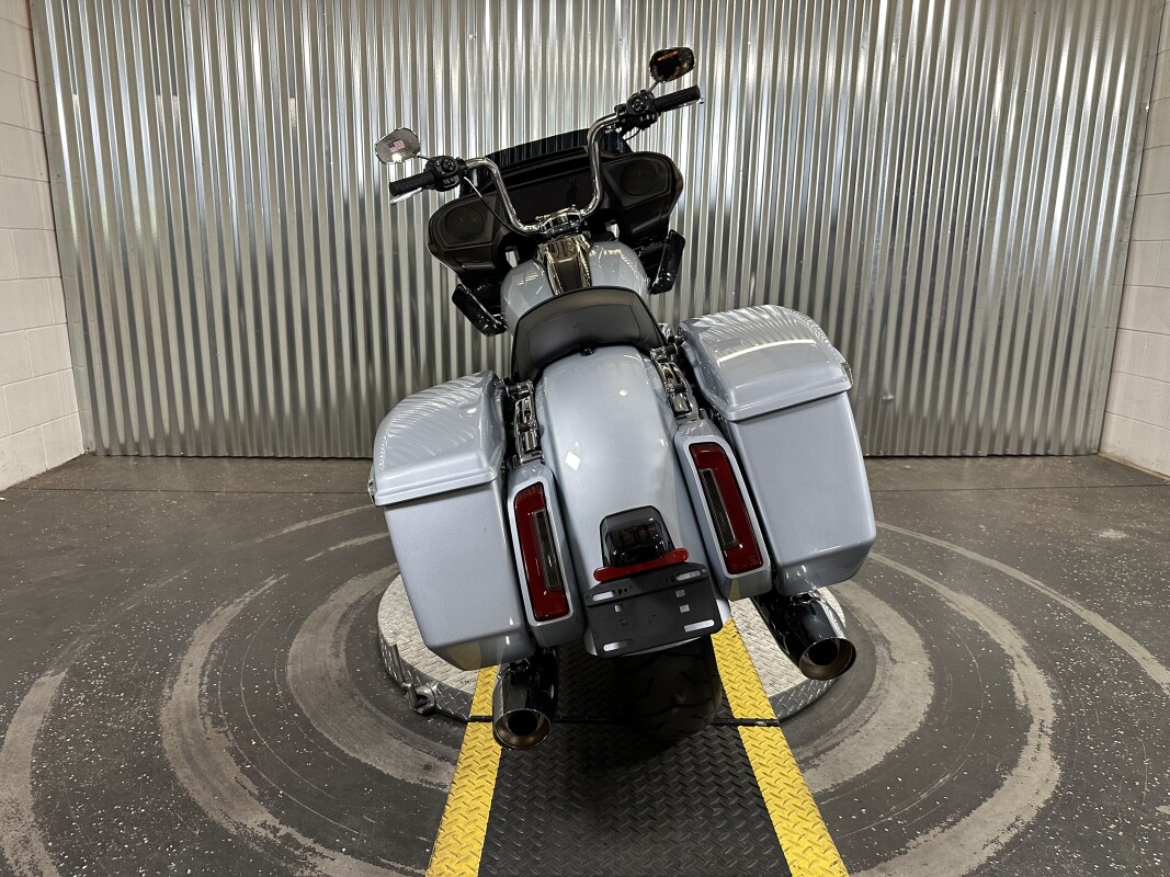 2025 Harley-Davidson Road Glide Atlas Silver Metallic - Photo 7