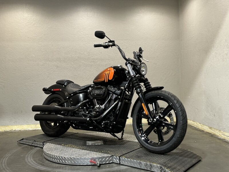 Harley-Davidson Street Bob 114 2023 FXBBS 051852N BLACK - Photo 3