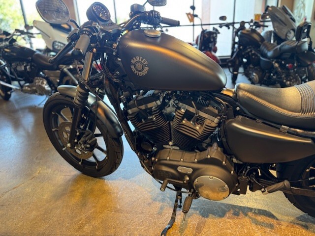 2021 Harley Davidson Iron 883 XL883N - Photo 5