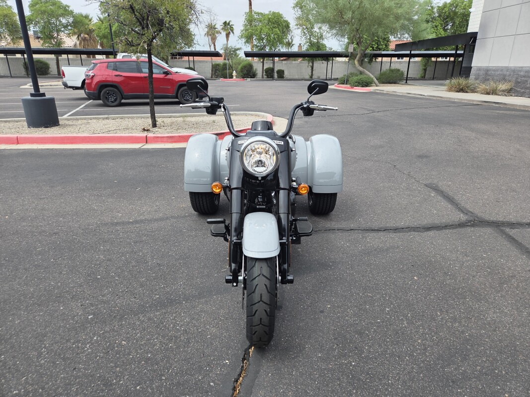 FLRT 2024 Freewheeler - Photo 7