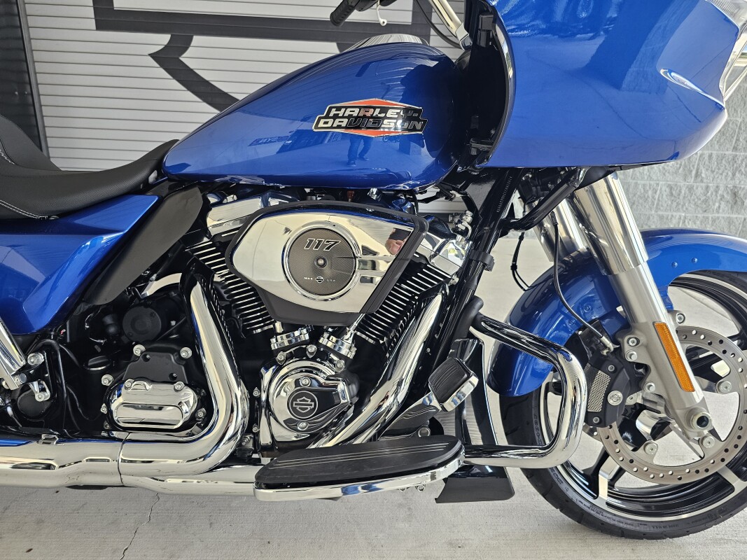2024 Harley-Davidson Road Glide - Photo 2