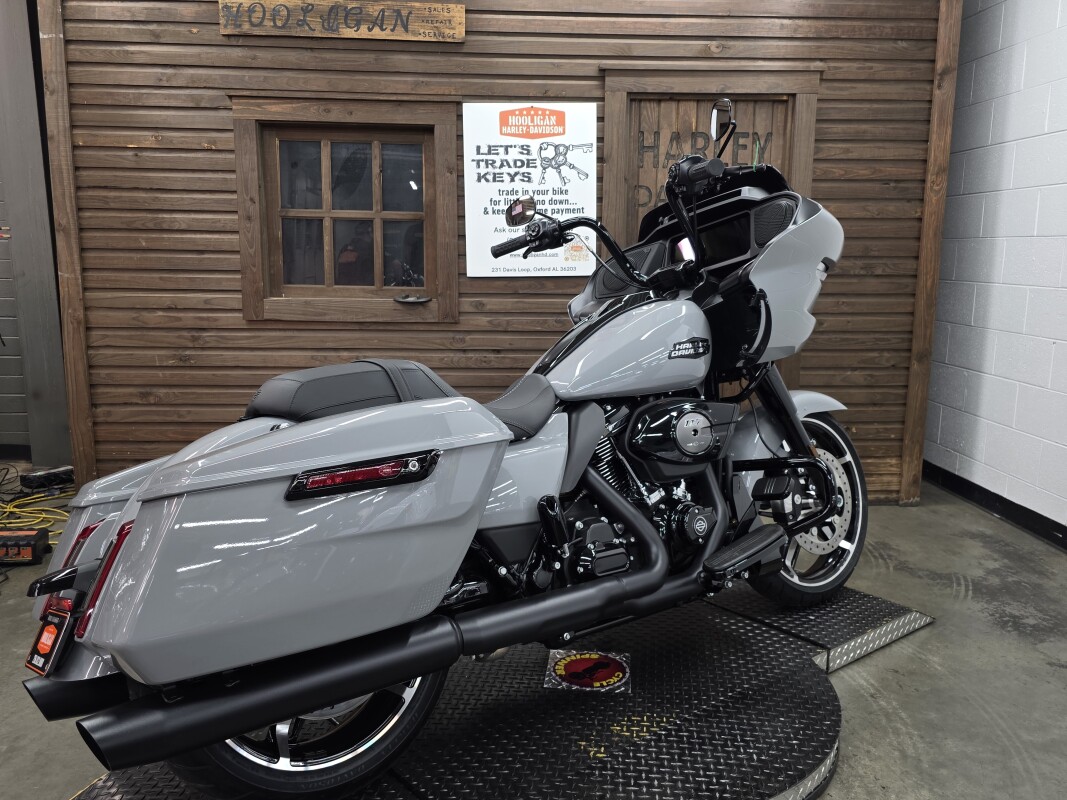 2025 Harley-Davidson Road Glide BILLIARD GRAY/BLK TRIM - Photo 2