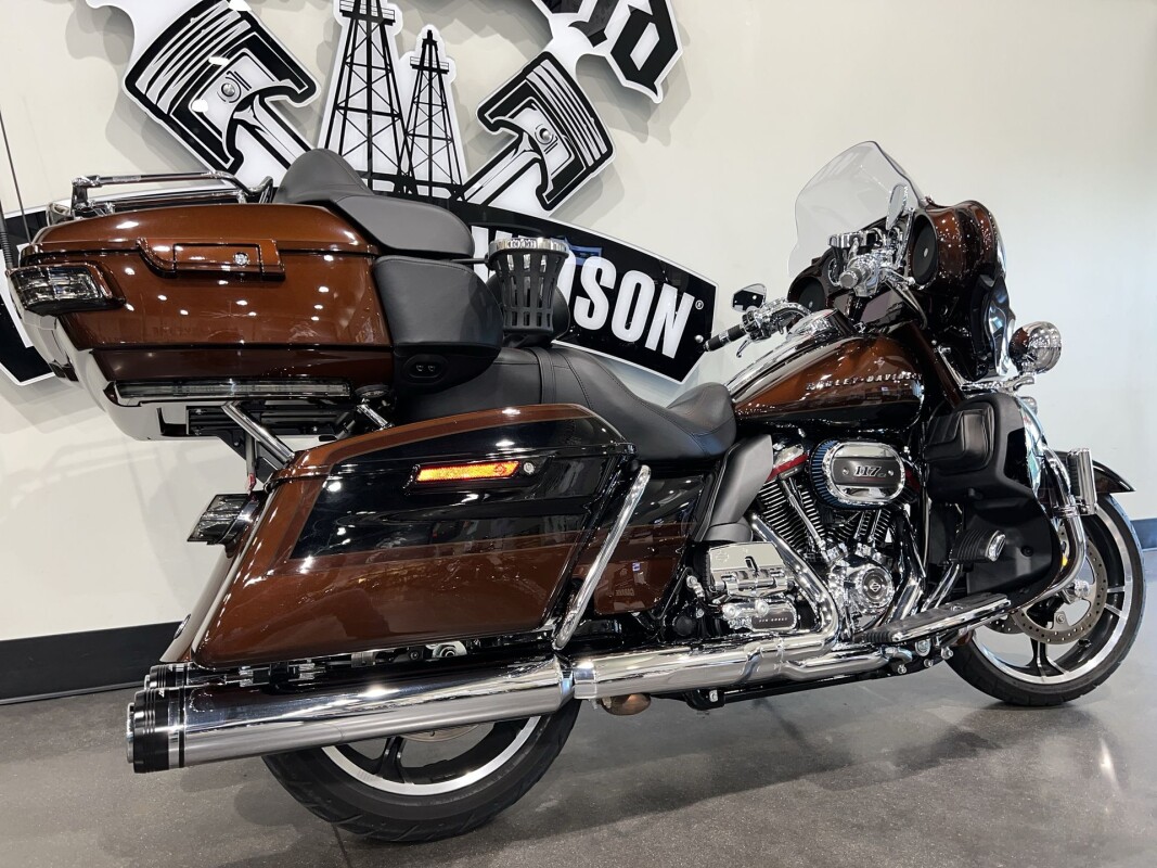 2019 Harley-Davidson CVO Limited FLHTKSE - Photo 9
