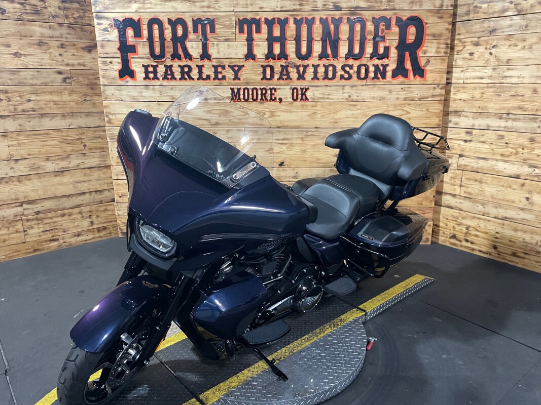 Harley-Davidson Street Glide Ultra 2025 FLHXU MYSTIC SHIFT - Photo 7