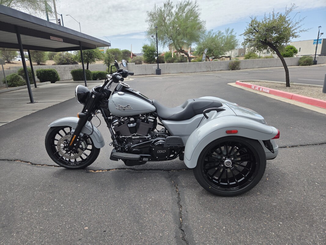 FLRT 2024 Freewheeler - Photo 5