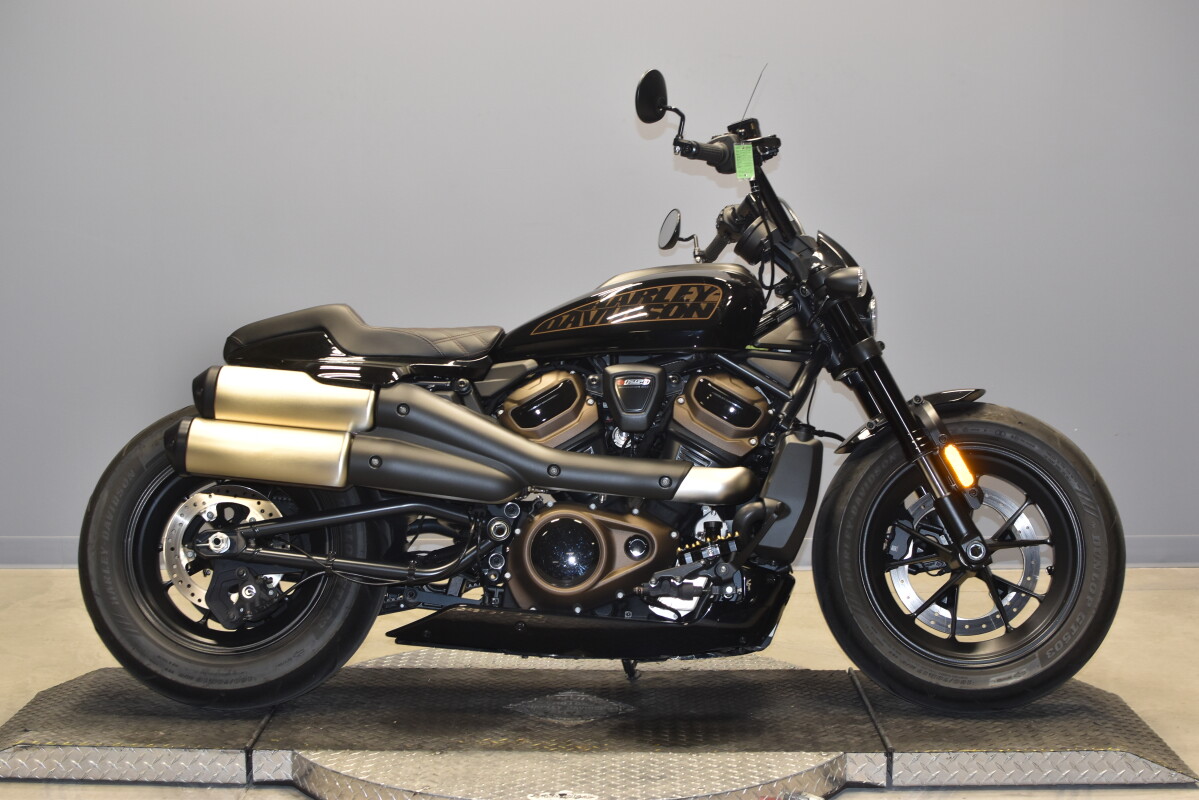 2024 Harley-Davidson® Nightster™ RH975 | Avalanche Harley-Davidson®