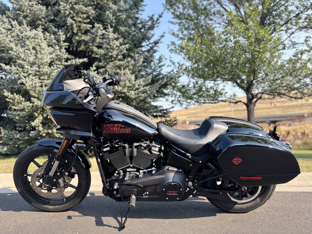 2025 Harley-Davidson Low Rider ST Vivid Black - Photo 4