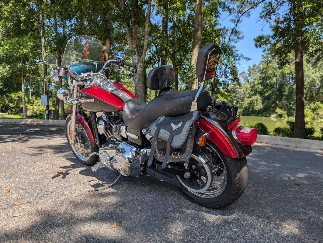 FXDC 2012 Super Glide Custom - Photo 3