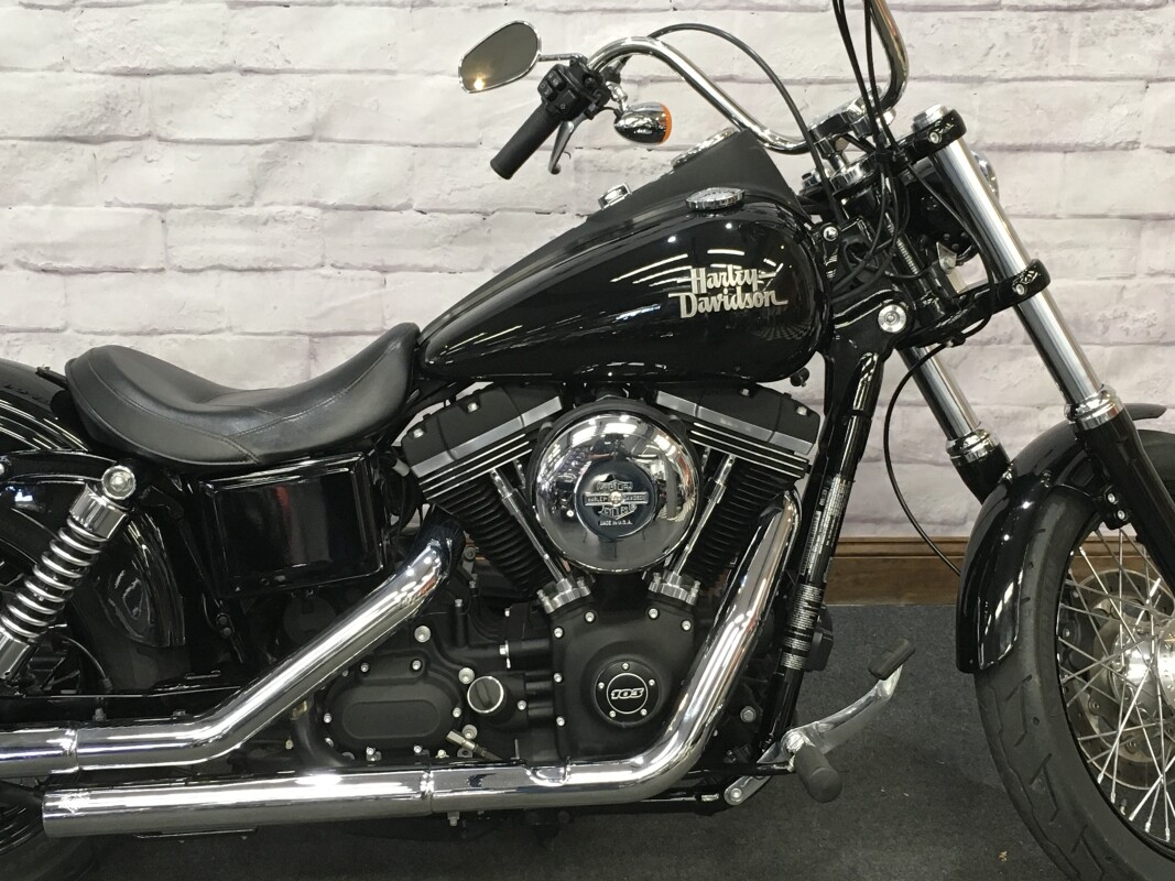 2016 Harley-Davidson Street Bob Vivid Black FXDB - Photo 3