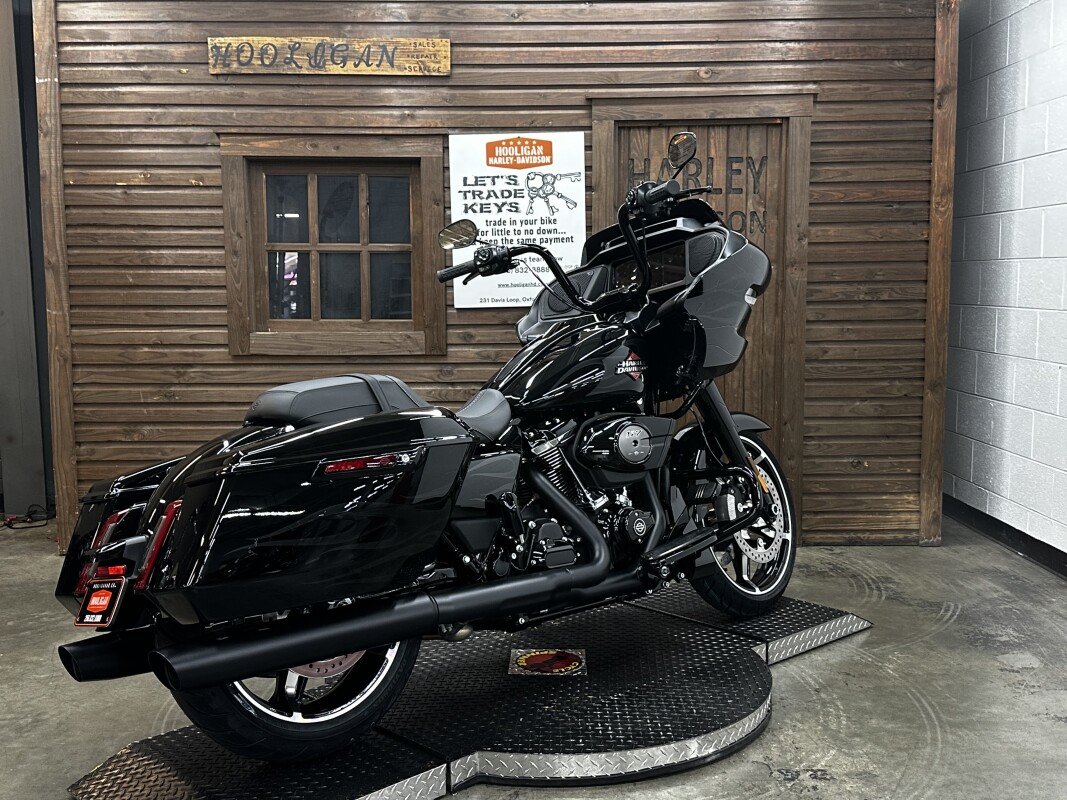 2025 Harley-Davidson Road Glide MDNGHT FIRSTORM - Photo 3