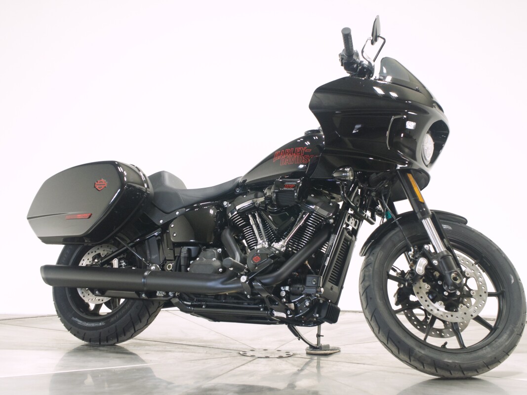 2025 Harley-Davidson FXLRST Low Rider ST in Vivid Black with 10 miles - Photo 2