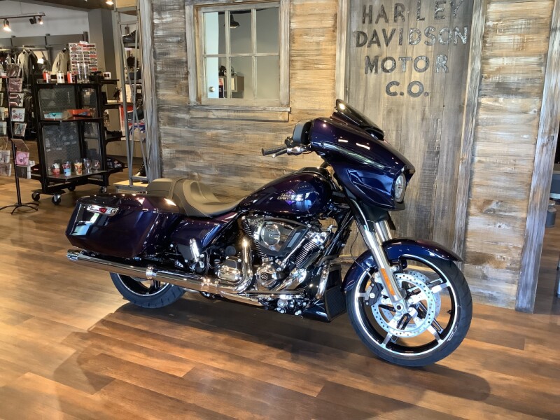 Harley-Davidson® Street Glide® 2025 FLHX T41-25 Mystic Shift