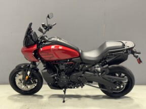 RA1250ST 2025 Pan America® 1250 ST thumb 3