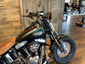 Harley-Davidson® Softail® Cross Bones™ 2009 FLSTSB U532-09 Black Denim thumb 3