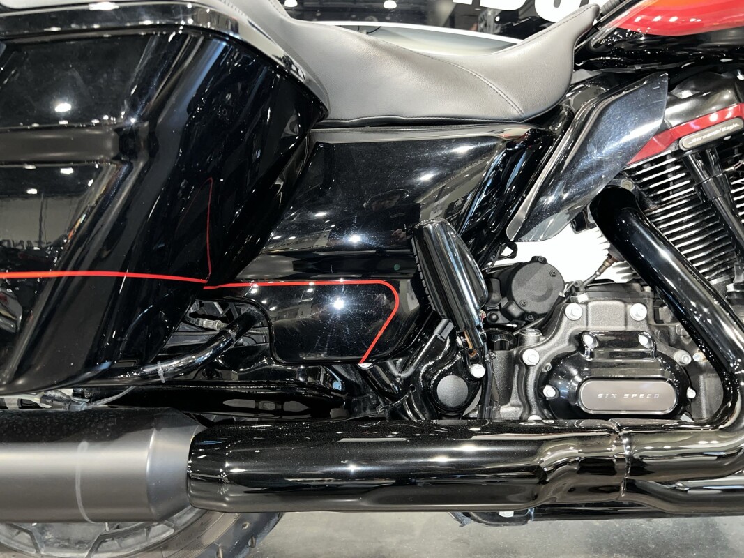 2021 Harley-Davidson CVO Road Glide FLTRXSE - Photo 7