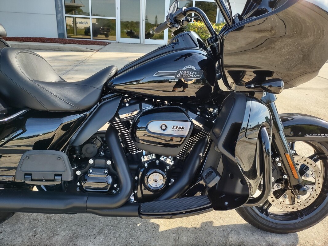 Road Glide Limited - Photo 3