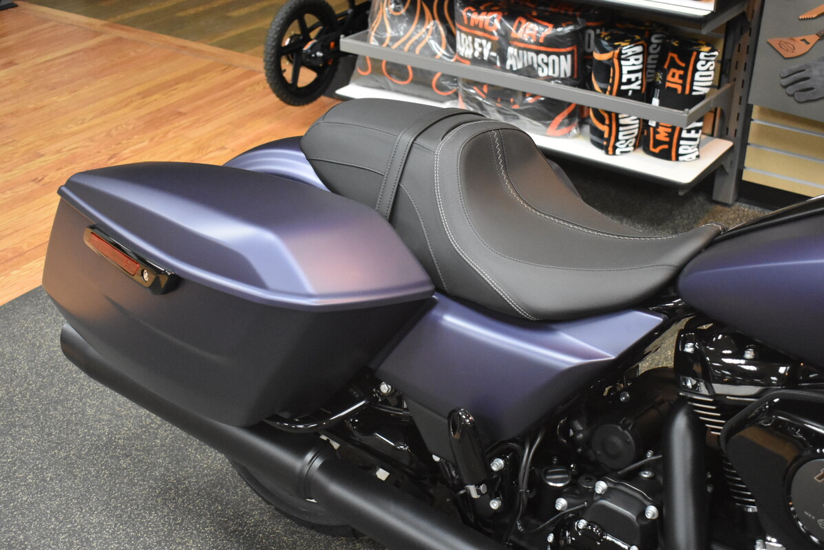 FLHX 2025 Street Glide - Photo 7