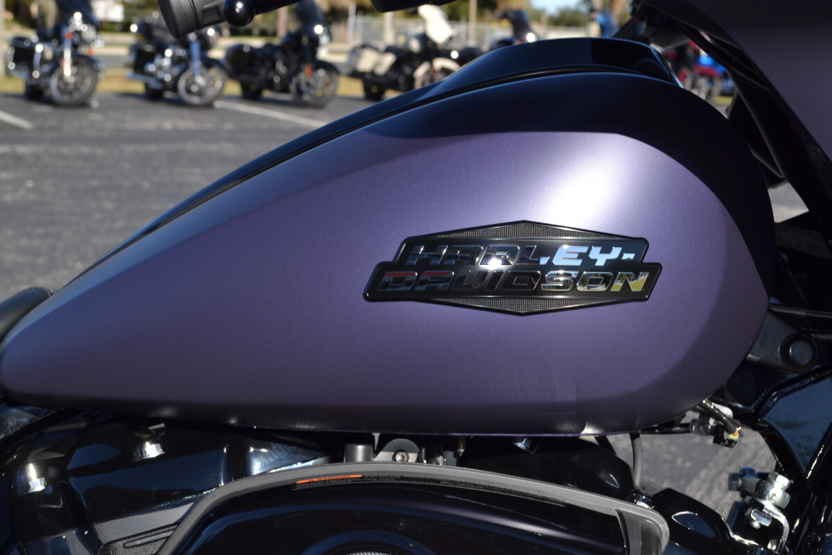 2025 Harley-Davidson Street Glide Purple Abyss Denim - FLHX - Photo 3