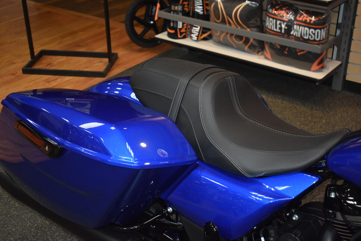 FLTRX 2025 Road Glide - Photo 7