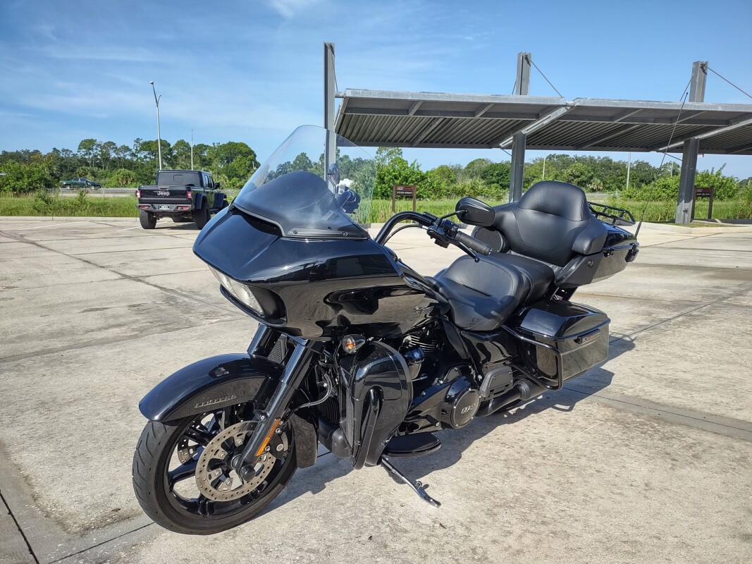 Road Glide Limited - Photo 9