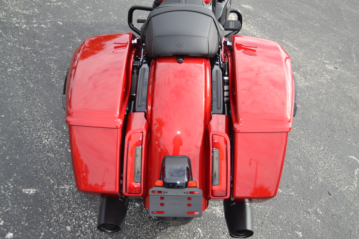FLTRX 2025 Road Glide - Photo 7