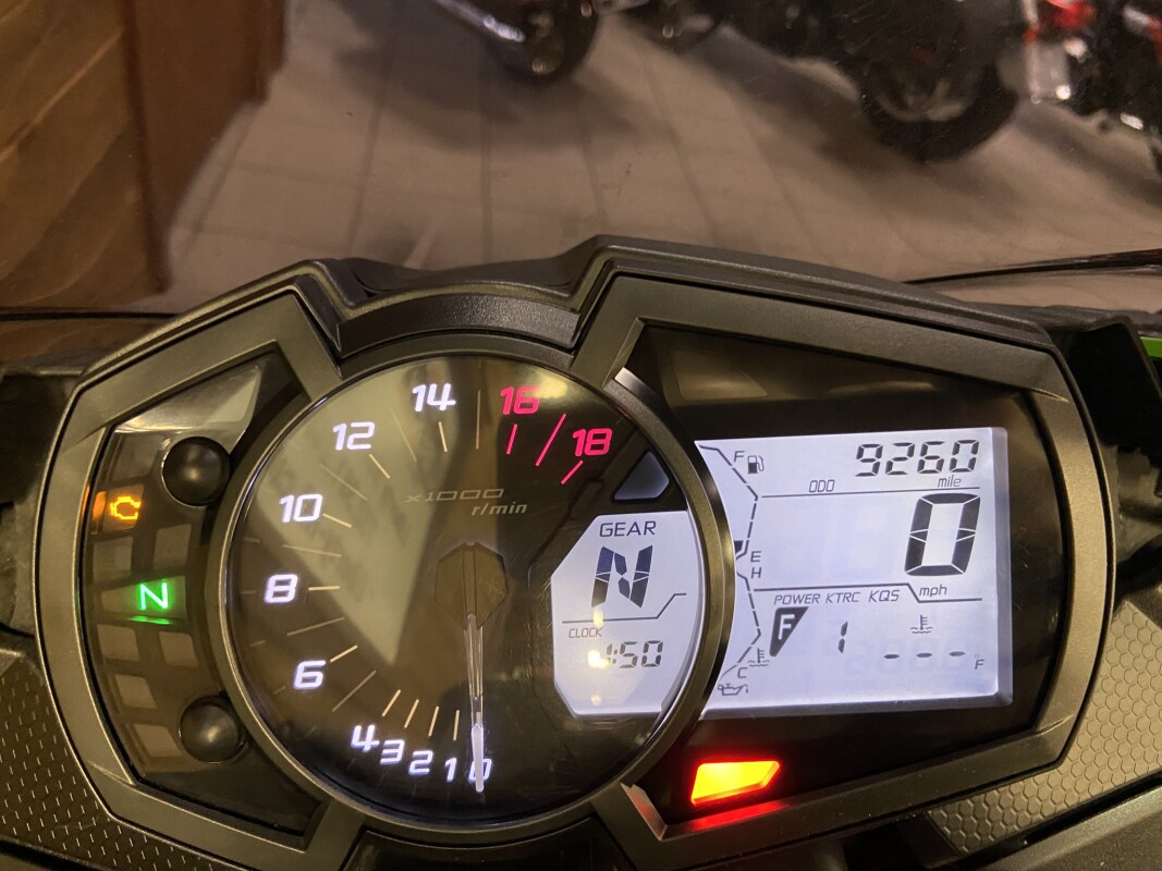 2022 Kawasaki Ninja ZX-6R ABS KRT Edition Lime Green/Ebony/Pearl Blizzard White - Photo 6