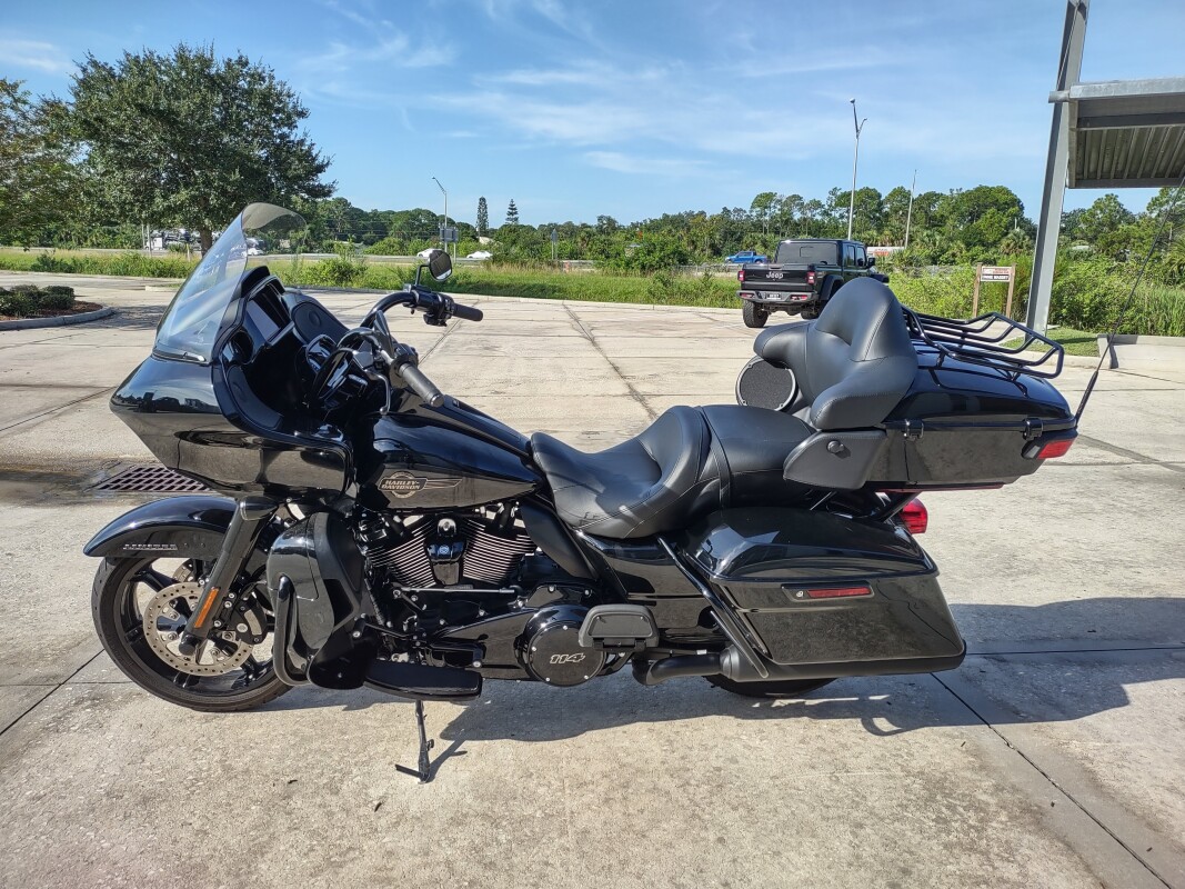 Road Glide Limited - Photo 8