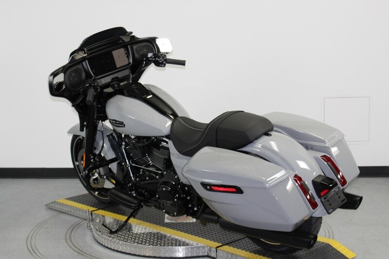 Harley-Davidson Street Glide 2025 FLHX 84641527 BILLIARD GRAY - Photo 6