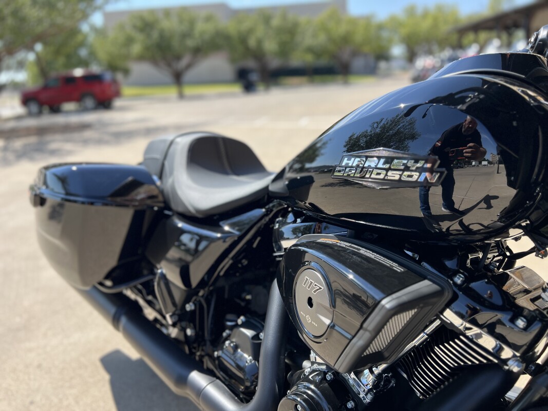 2025 Harley-Davidson Street Glide Vivid Black - Black Finish - Photo 9