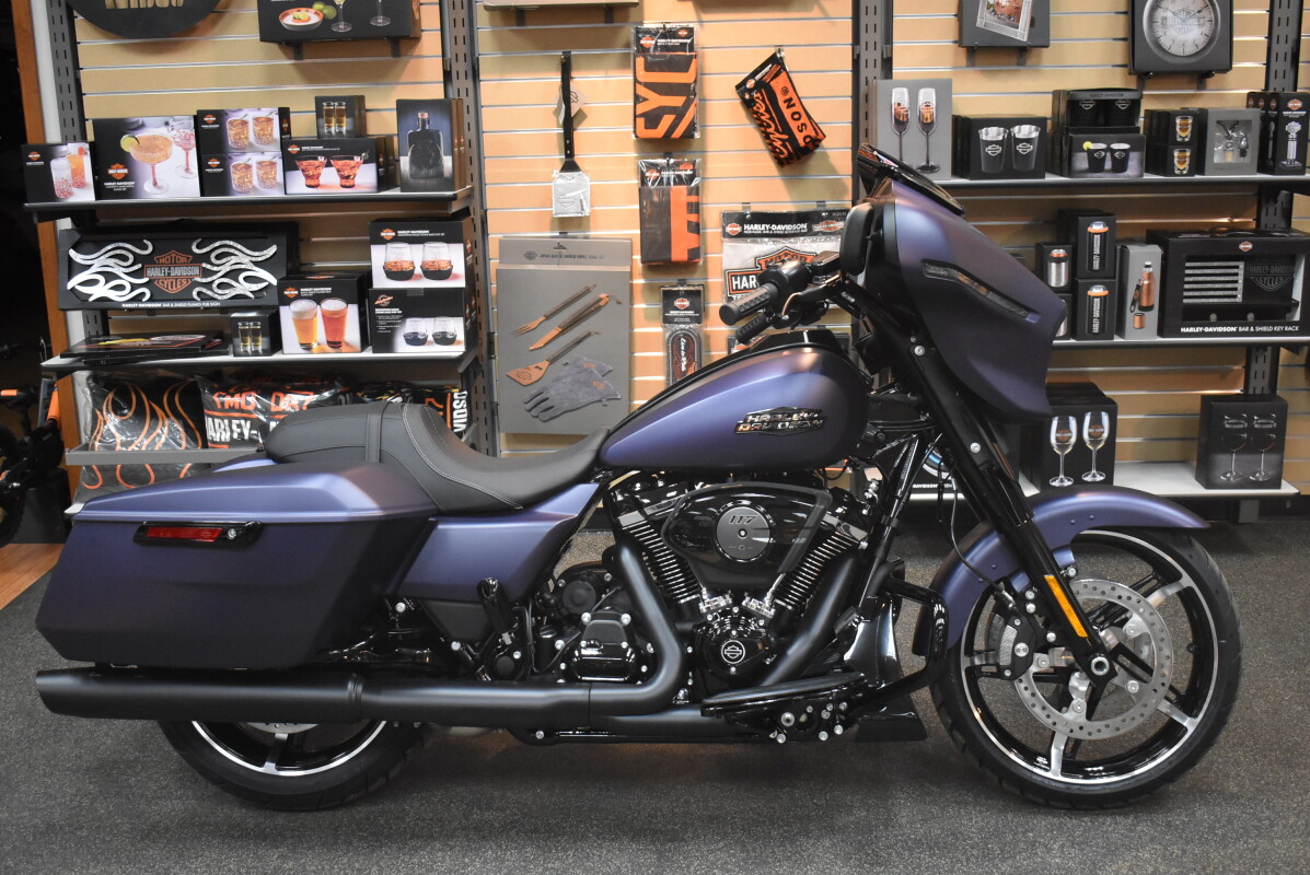 FLHX 2025 Street Glide