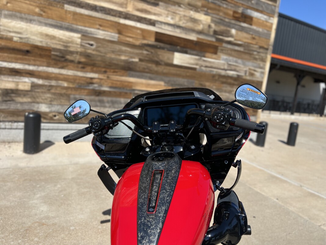 2025 Harley-Davidson CVO Road Glide ST Rally Red - Photo 10