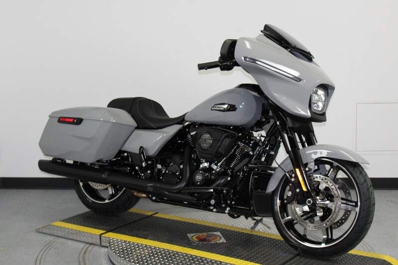 Harley-Davidson Street Glide 2025 FLHX 84641527 BILLIARD GRAY - Photo 2