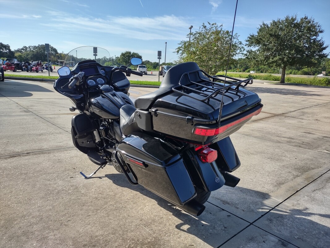 Road Glide Limited - Photo 7