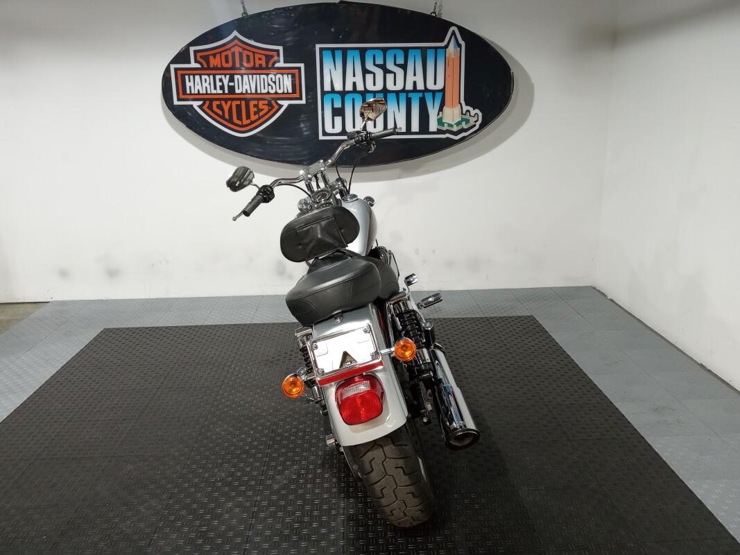 2014 Harley-Davidson Low Rider - Brilliant Silver Pearl - Photo 4