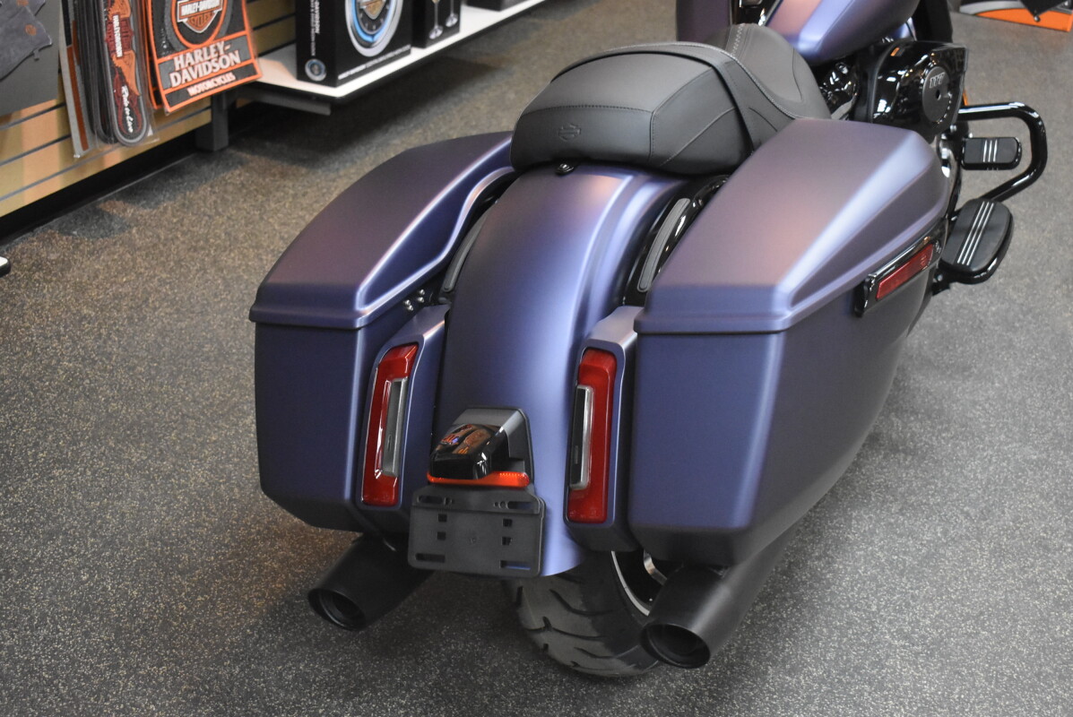 FLHX 2025 Street Glide - Photo 4