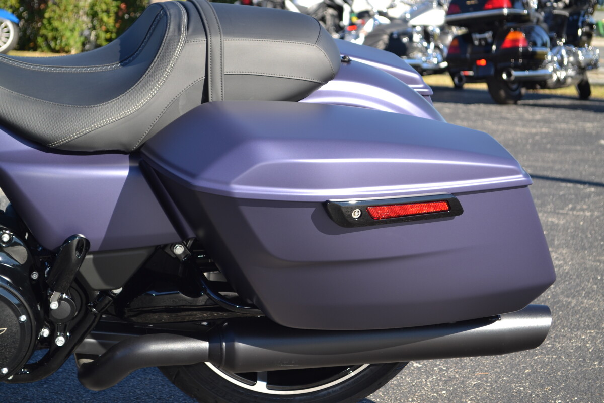 2025 Harley-Davidson Street Glide Purple Abyss Denim - FLHX - Photo 10