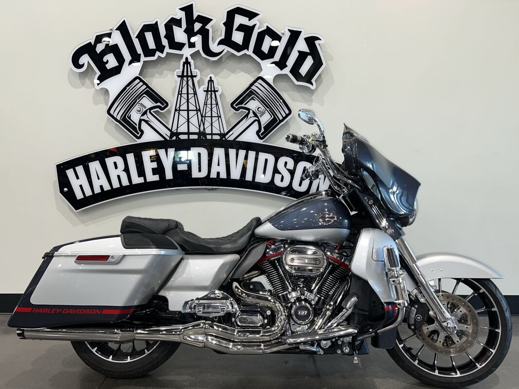 2019 Harley-Davidson CVO Street Glide FLHXSE