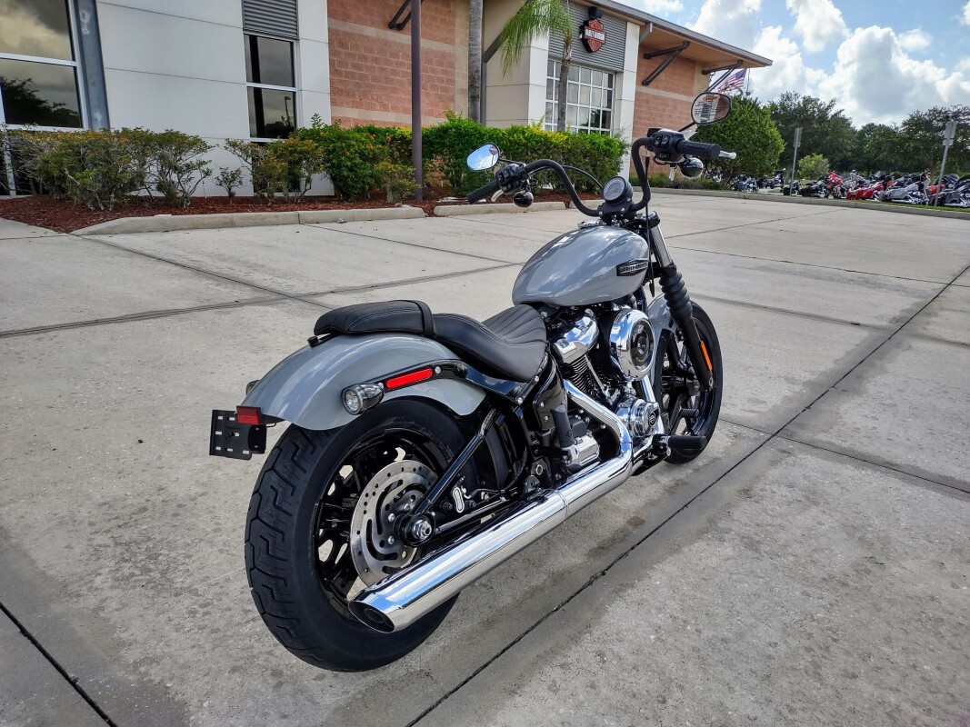 Street Bob - Photo 4