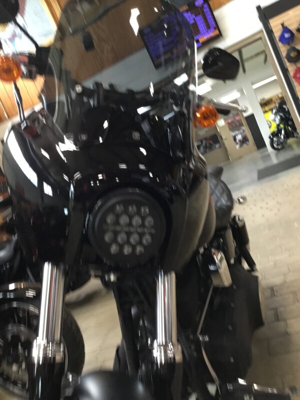 2017 Harley-Davidson Fat Bob Black Denim - Photo 5