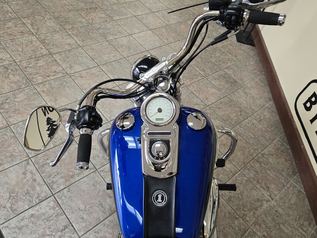 2008 Harley-Davidson Super Glide Custom Pacific Blue Pearl & Vivid Black - Photo 4