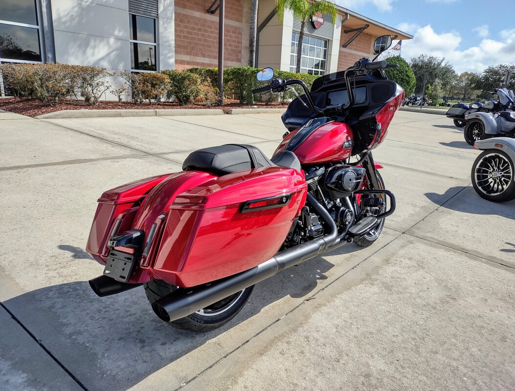 Road Glide - Photo 4
