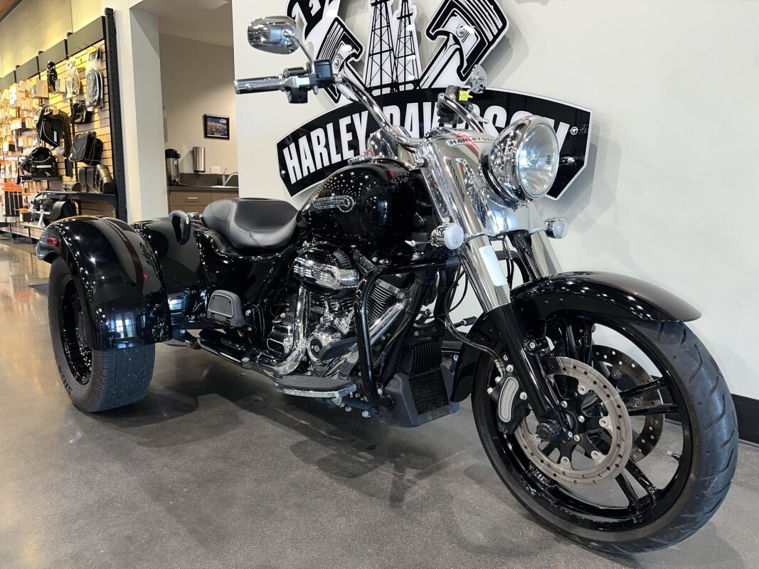 2018 Harley-Davidson Freewheeler FLRT - Photo 2