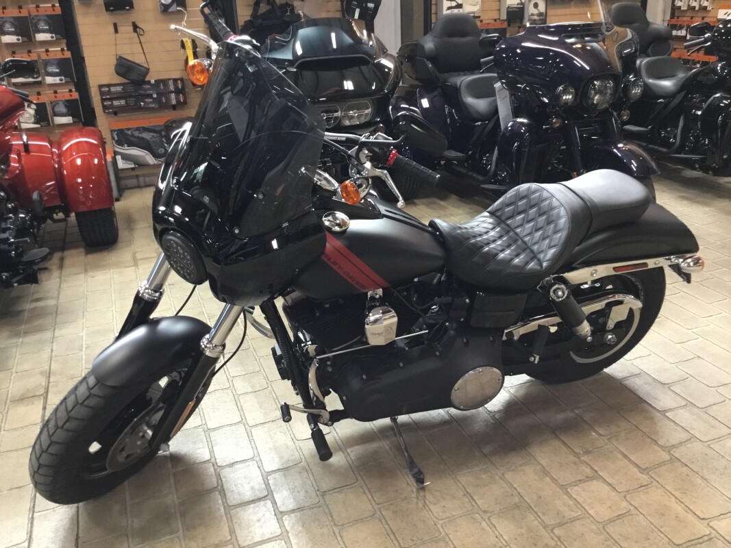 2017 Harley-Davidson Fat Bob Black Denim - Photo 3