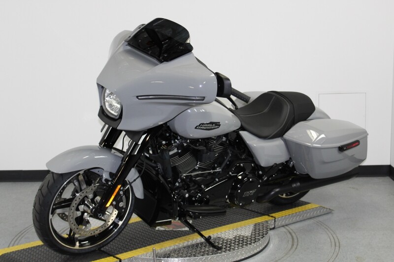 Harley-Davidson Street Glide 2025 FLHX 84641527 BILLIARD GRAY - Photo 4
